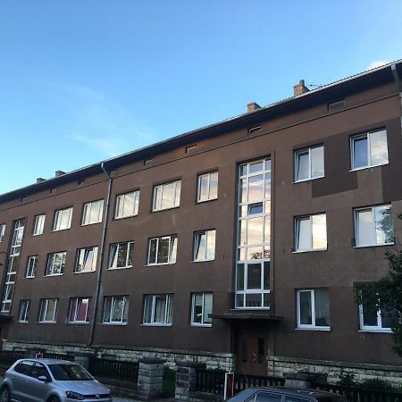 Ferienwohnung Stuudio 17 Kuressaare Exterior foto