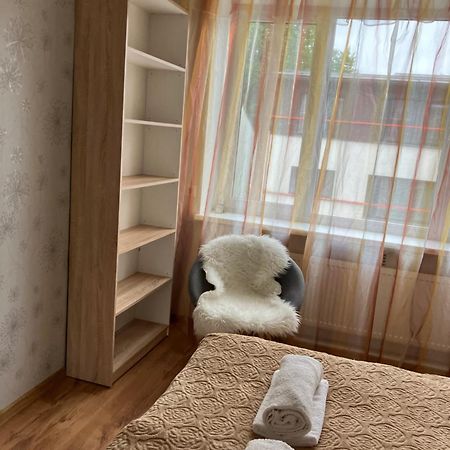 Ferienwohnung Stuudio 17 Kuressaare Exterior foto