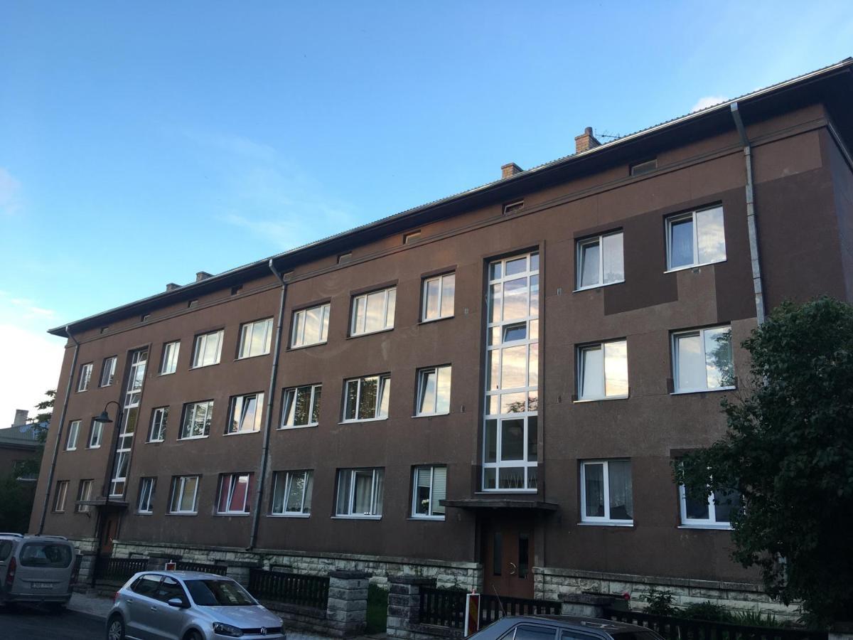 Ferienwohnung Stuudio 17 Kuressaare Exterior foto