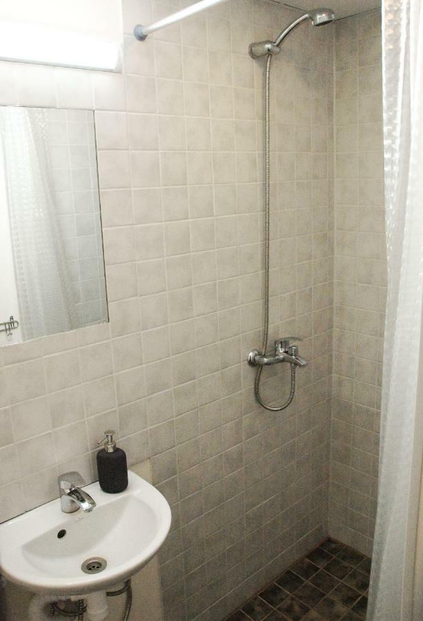 Ferienwohnung Stuudio 17 Kuressaare Exterior foto